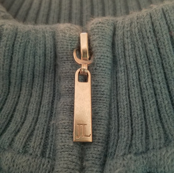 Zip- up sweater - Picture 4 of 5